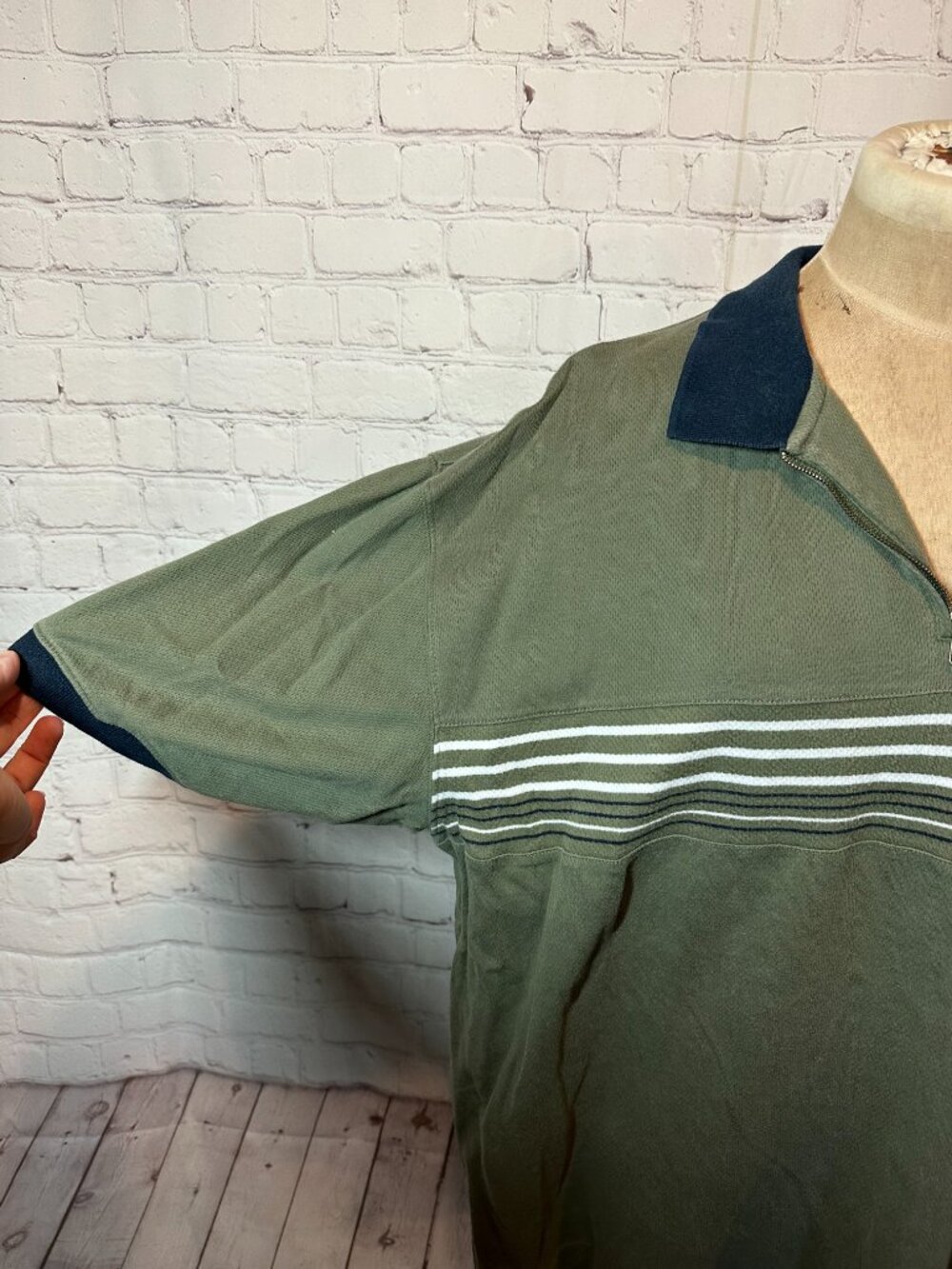 Vintage 90s Zip up polo short sleeve green and blue stripe size XL - Picture 4 of 5